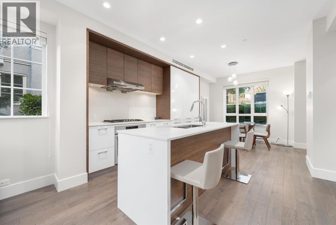 3 Bed, 2 Bath House for Rent in Vancouver – 6 238 W 62ND AVENUE, Vancouver – MLS# R3152127 - Image 2