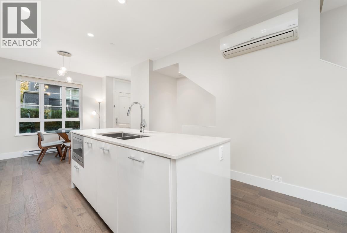 3 Bed, 2 Bath House for Rent in Vancouver – 6 238 W 62ND AVENUE, Vancouver – MLS# R3152127 - Image 6