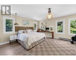 1 Aird Court, Georgina, ON L0E1A0 Photo 25