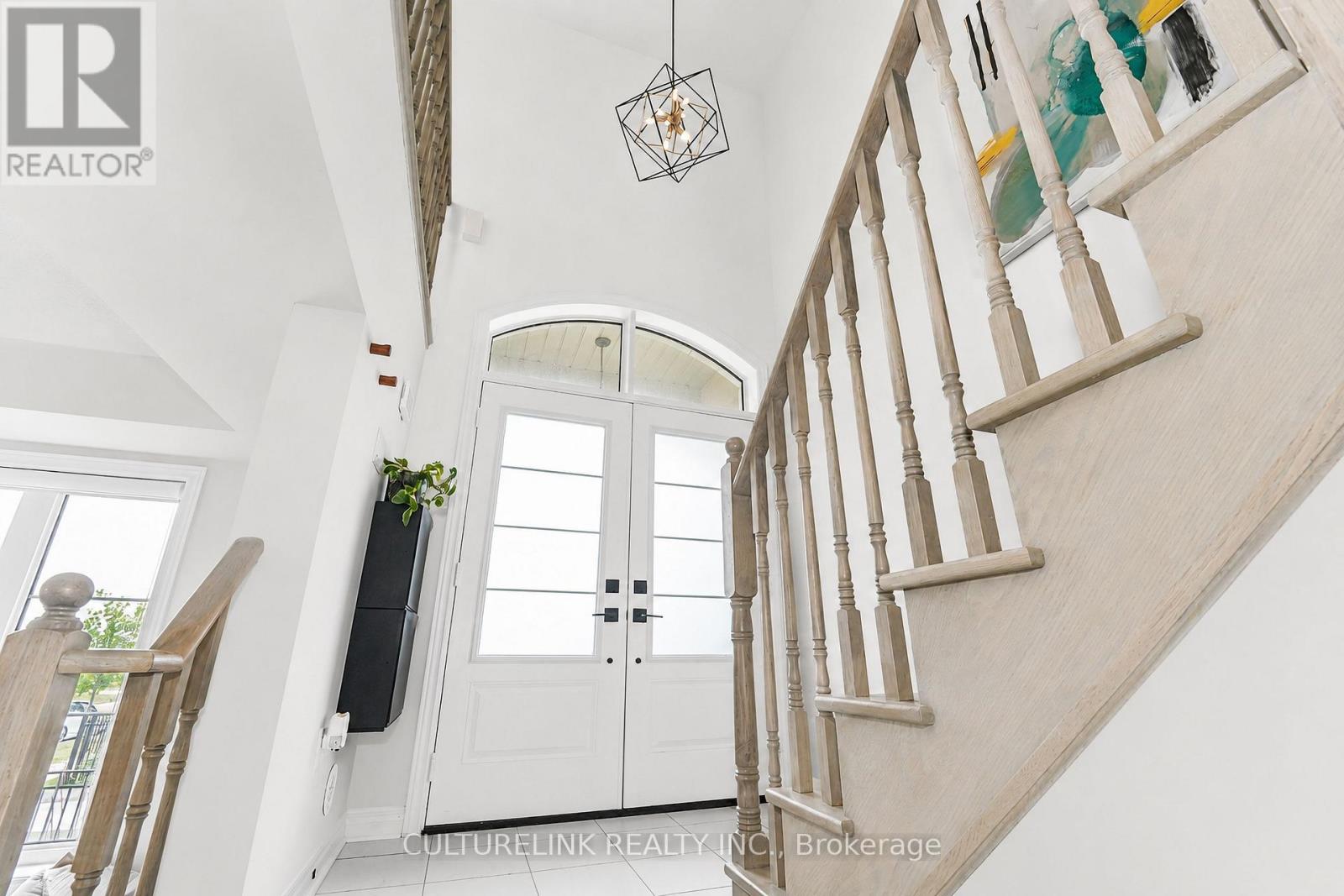 37 BABINGTON GATE - 6
