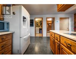 Eat in kitchen - 8896 Highway 224, Greenwood, NS B0N1X0 Photo 13