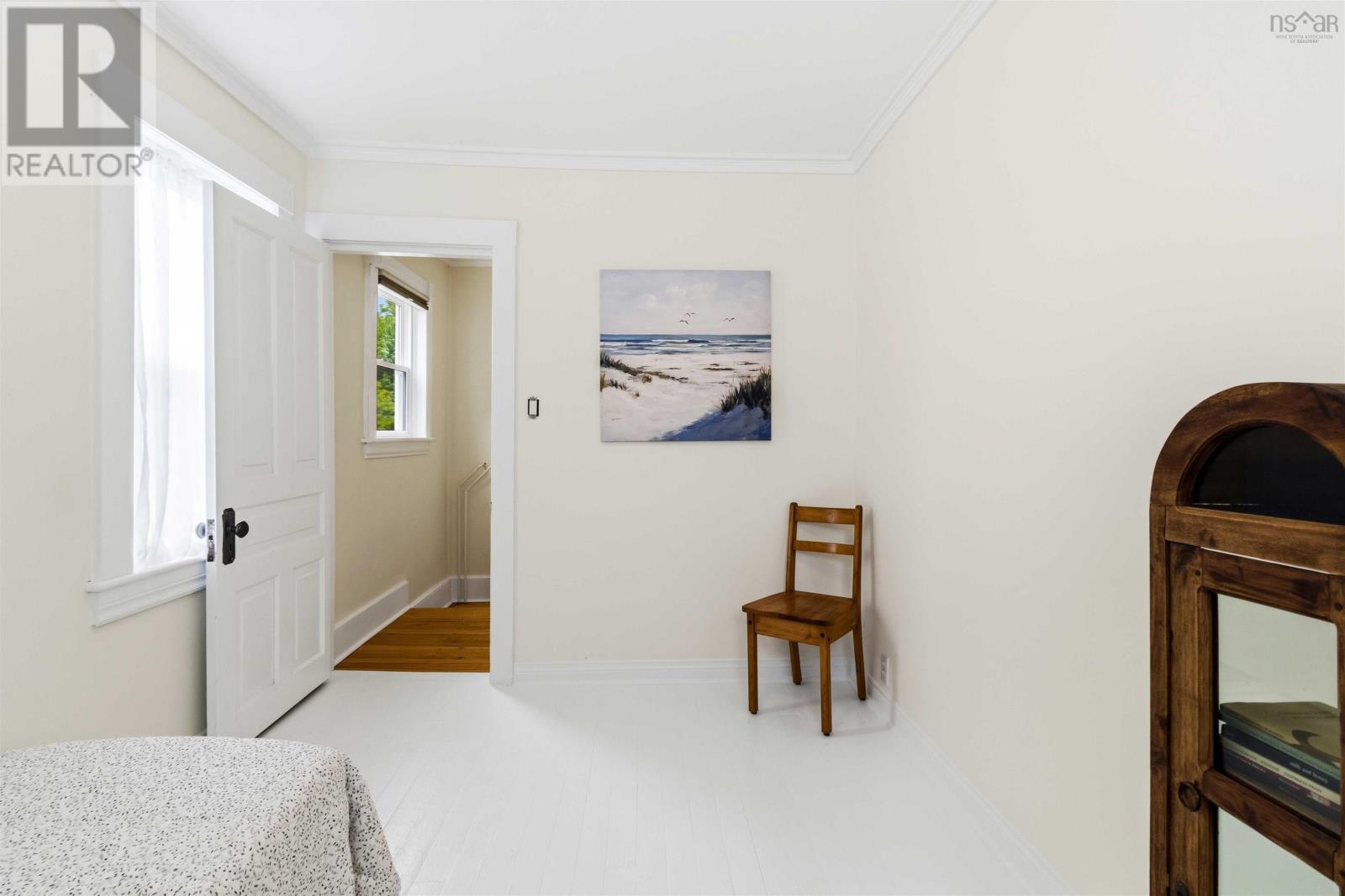 24 Queen Street - 29