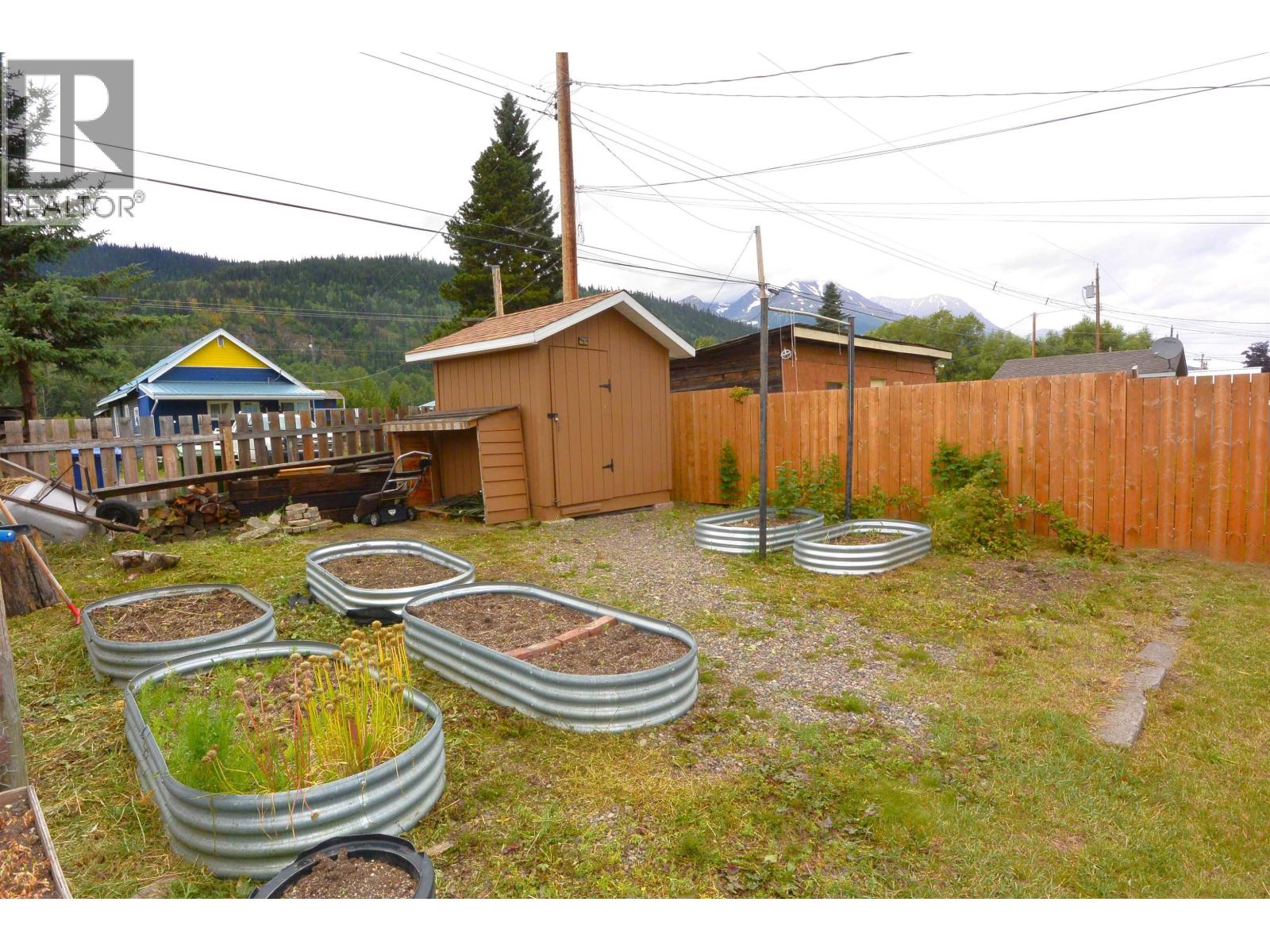 3615 ALFRED AVENUE, Smithers
