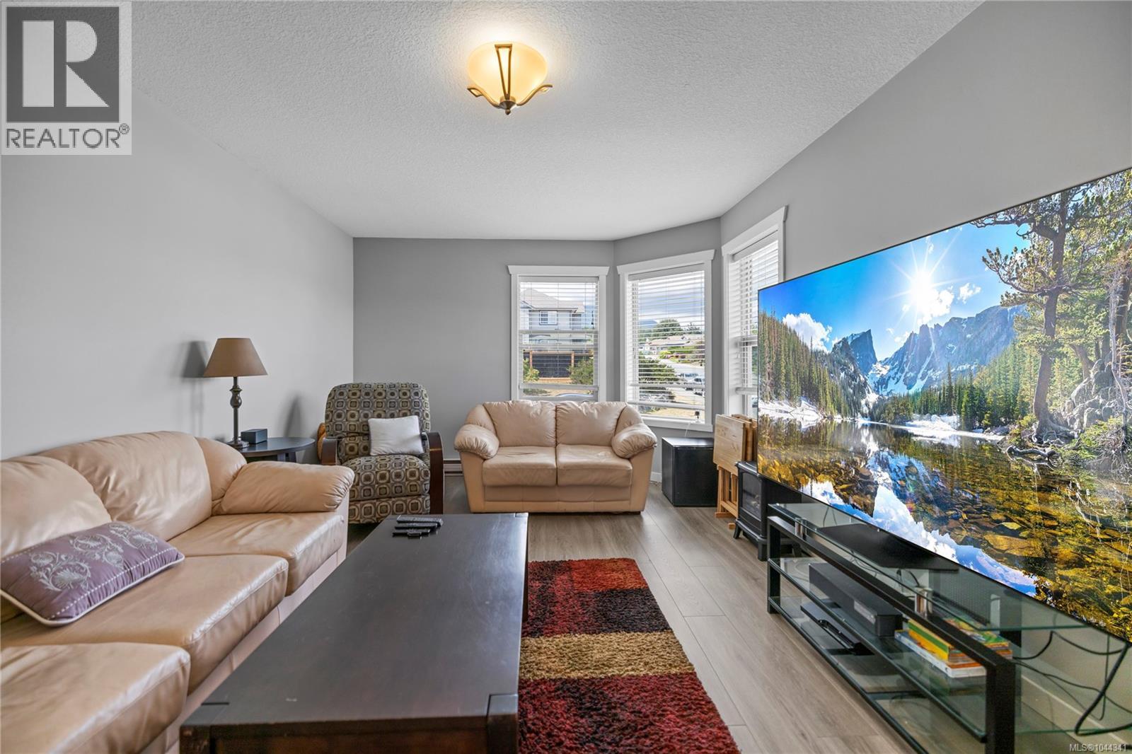 429 Alpen Way - Image 10