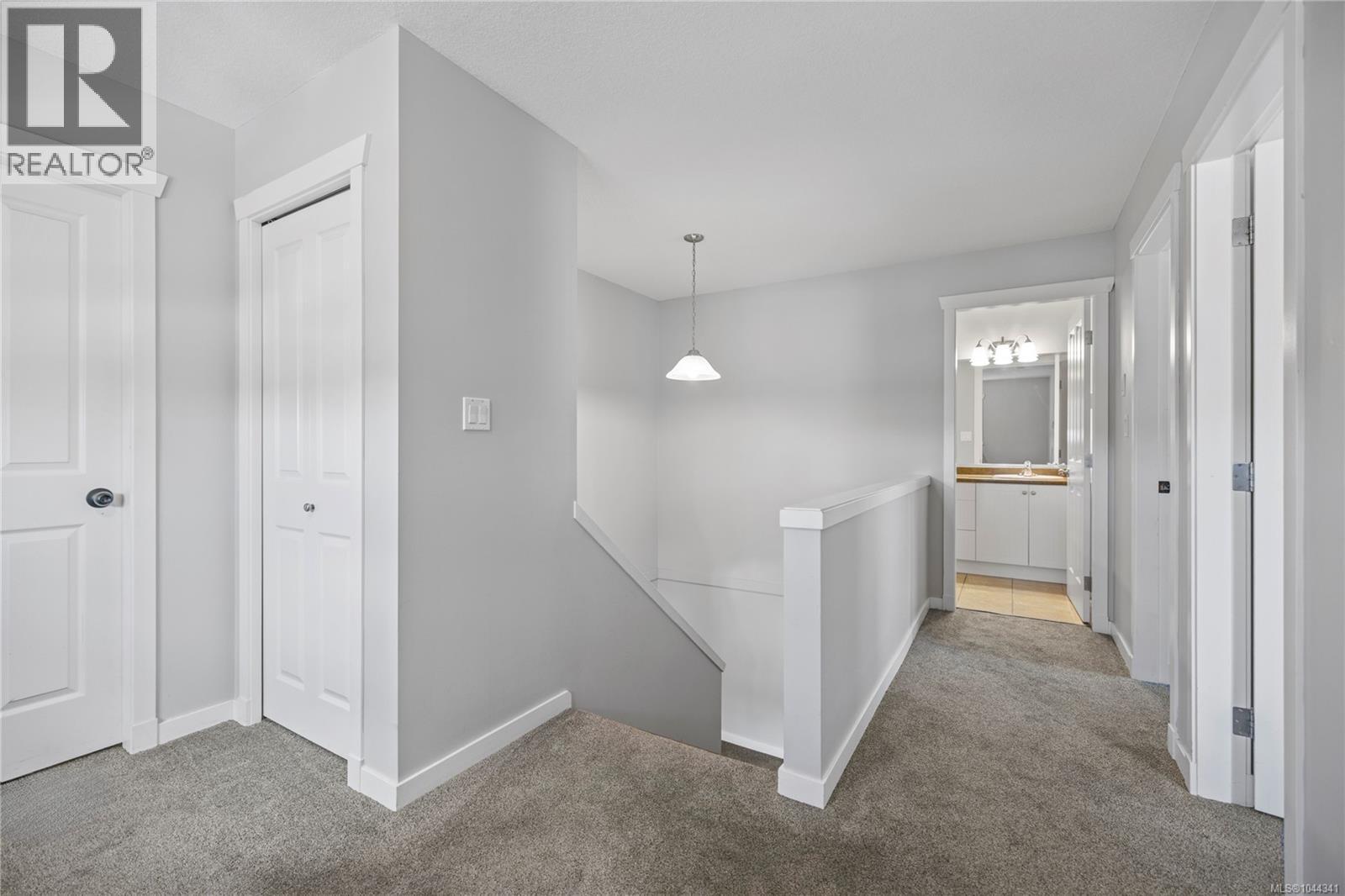 429 Alpen Way - Image 14
