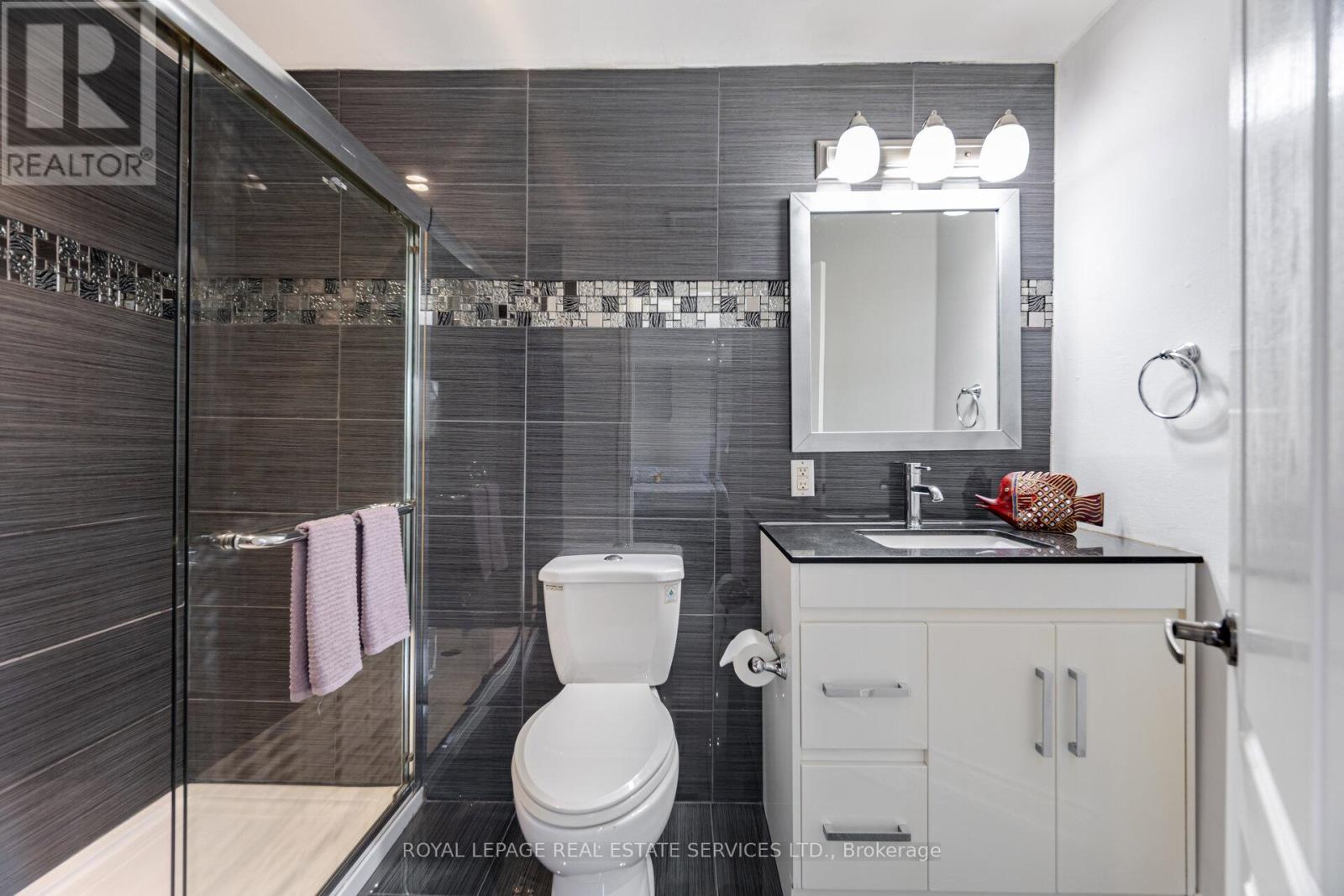 39 ABERDEEN CRESCENT - 21