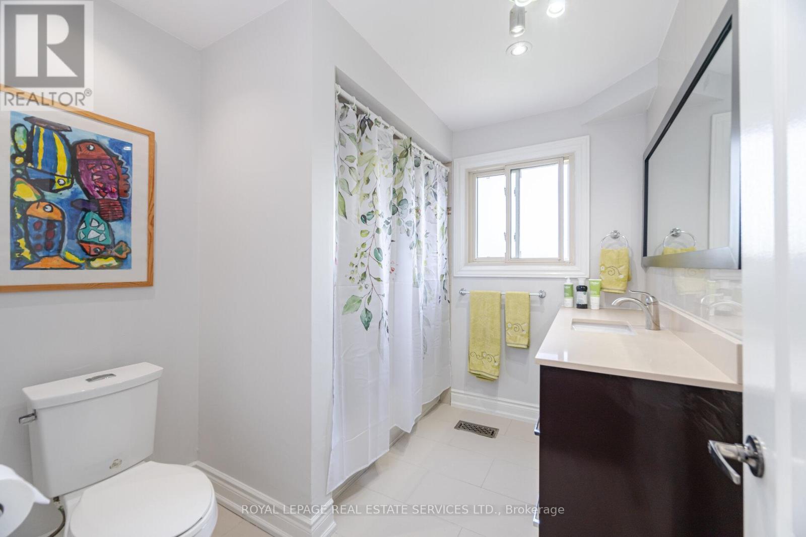 39 ABERDEEN CRESCENT - 28
