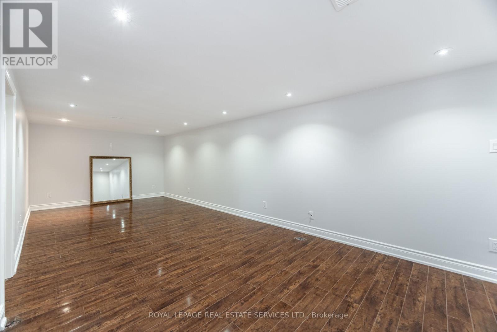 39 ABERDEEN CRESCENT - 34
