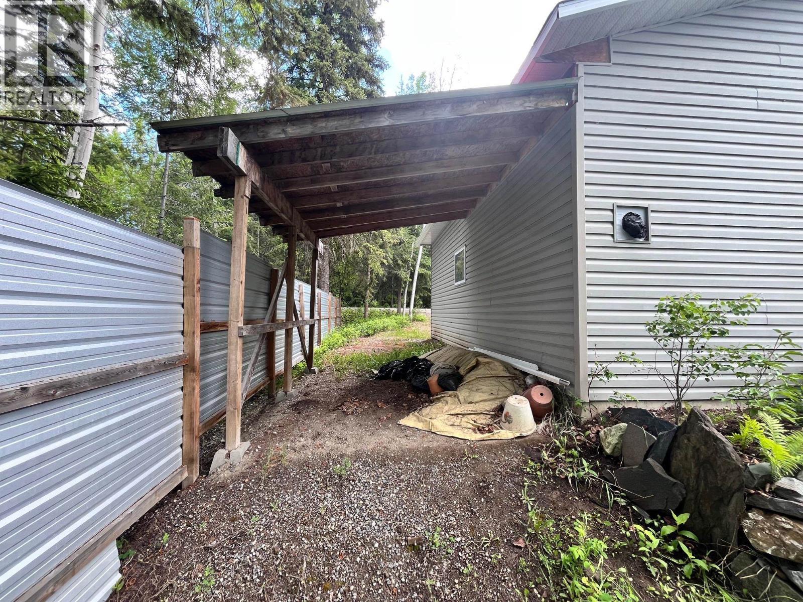3260 BOESEM ROAD - 34