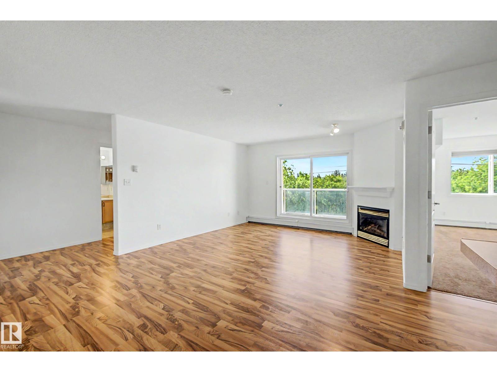 #203 8119 112 AV NW - 14