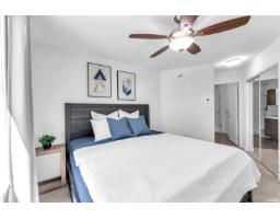 4 13931 Fraser Highway, Surrey, BC V3T4E6 Photo 15