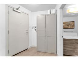 4 13931 Fraser Highway, Surrey, BC V3T4E6 Photo 20
