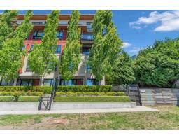 4 13931 Fraser Highway, Surrey, BC V3T4E6 Photo 30
