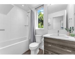 4 13931 Fraser Highway, Surrey, BC V3T4E6 Photo 18