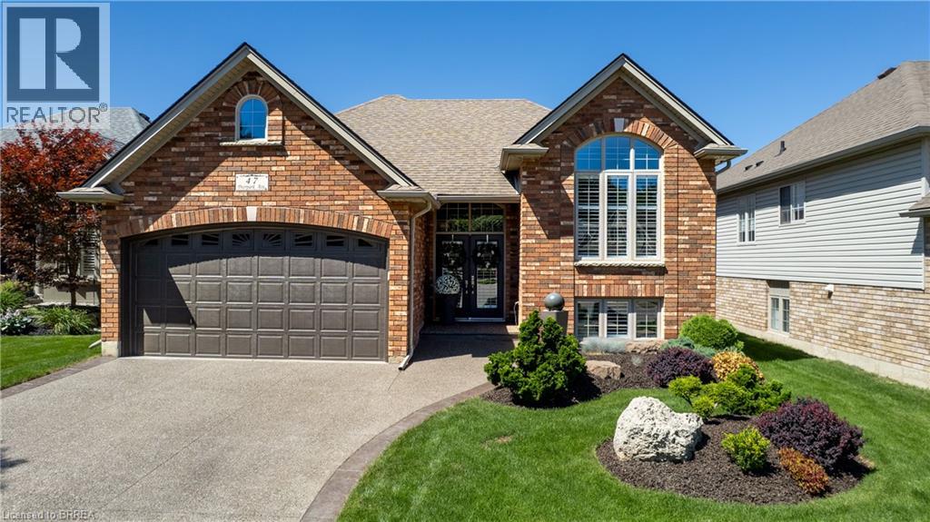 47 DEERPARK Avenue - 1