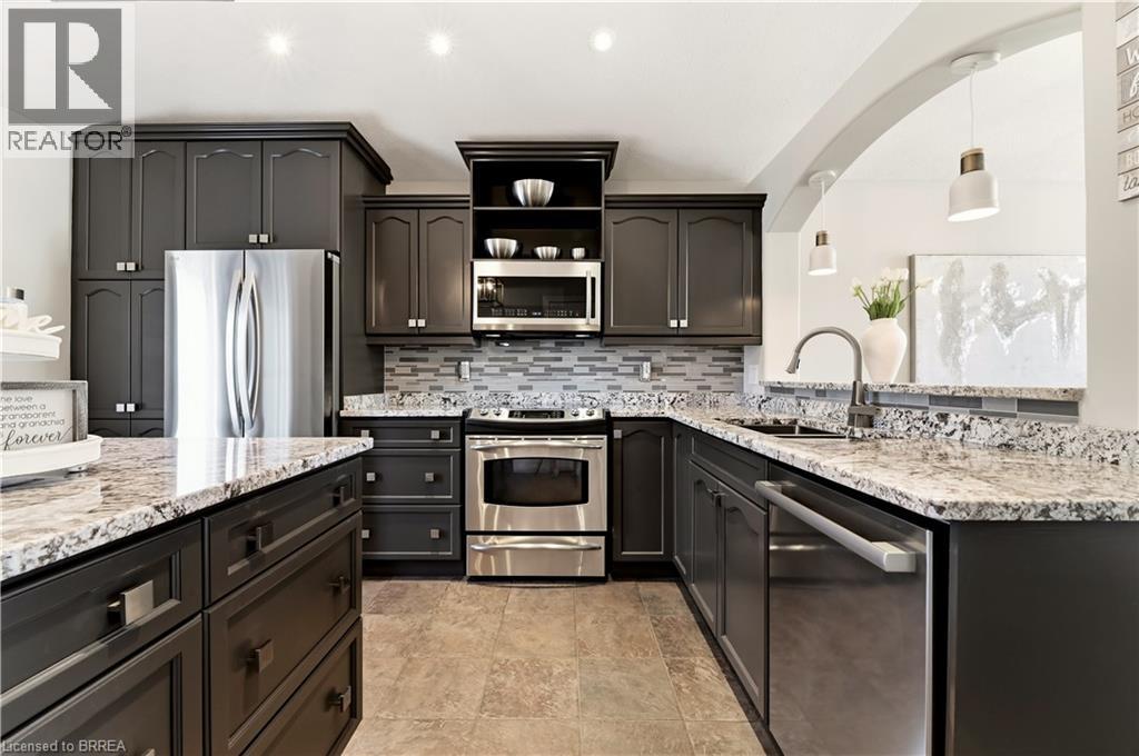 47 DEERPARK Avenue - 14