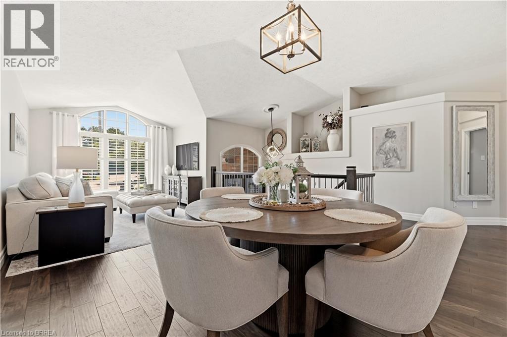 47 DEERPARK Avenue - 2