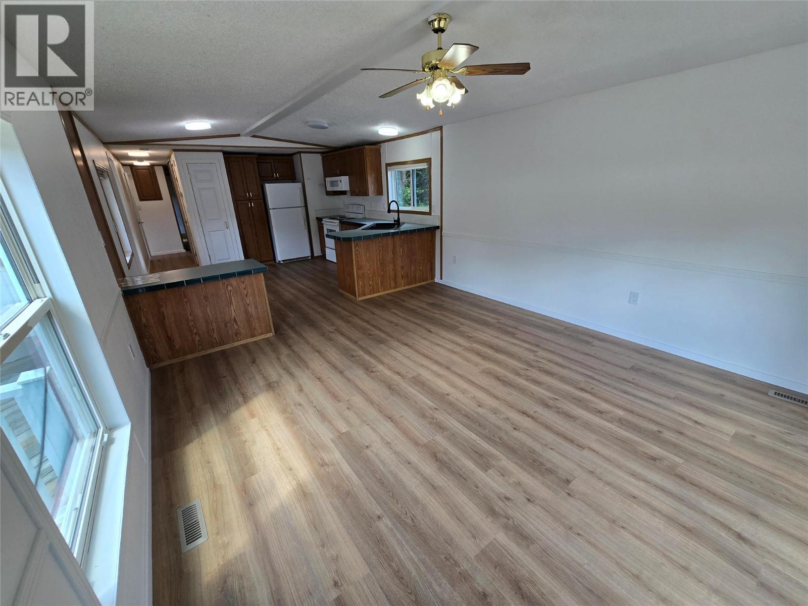 #7 130 FERRY Road - 11