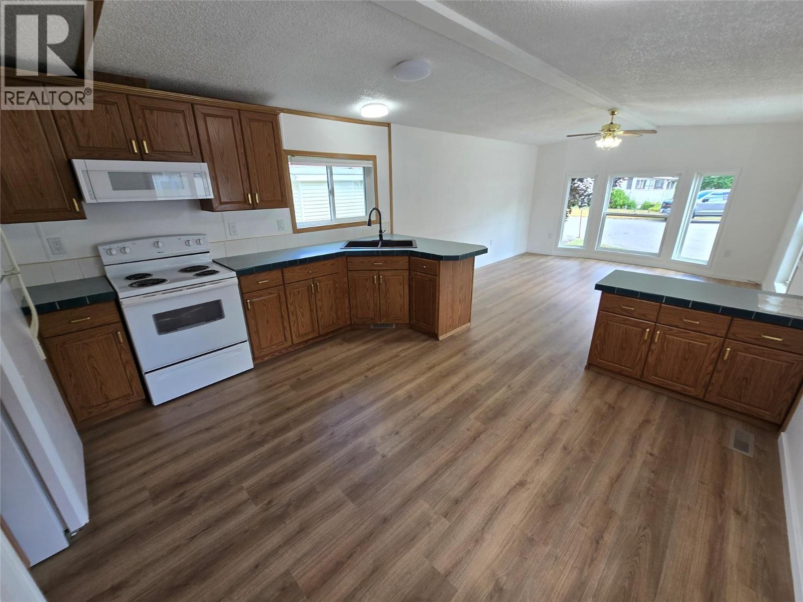 #7 130 FERRY Road - 8