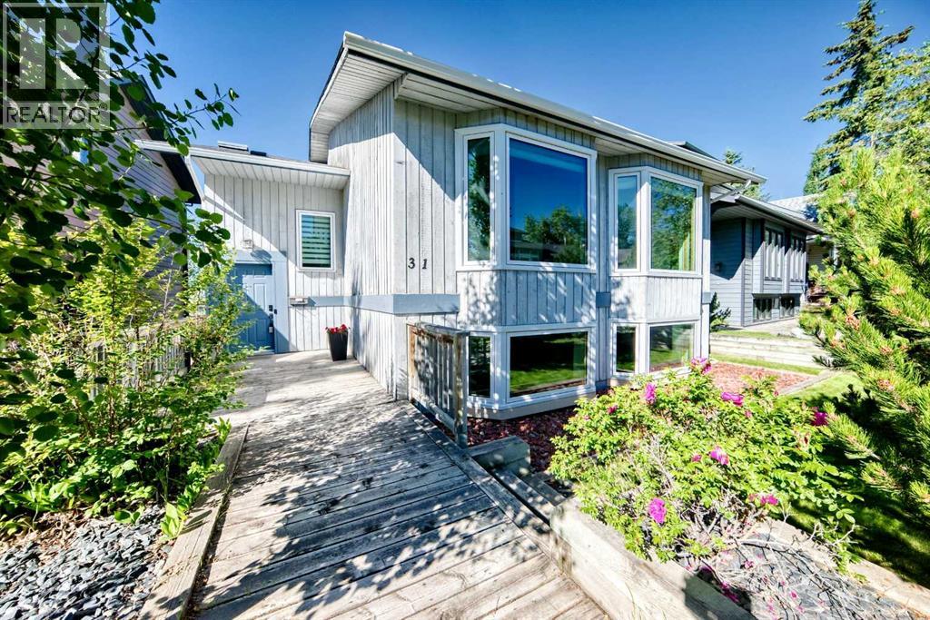31 Ranchridge Way NW