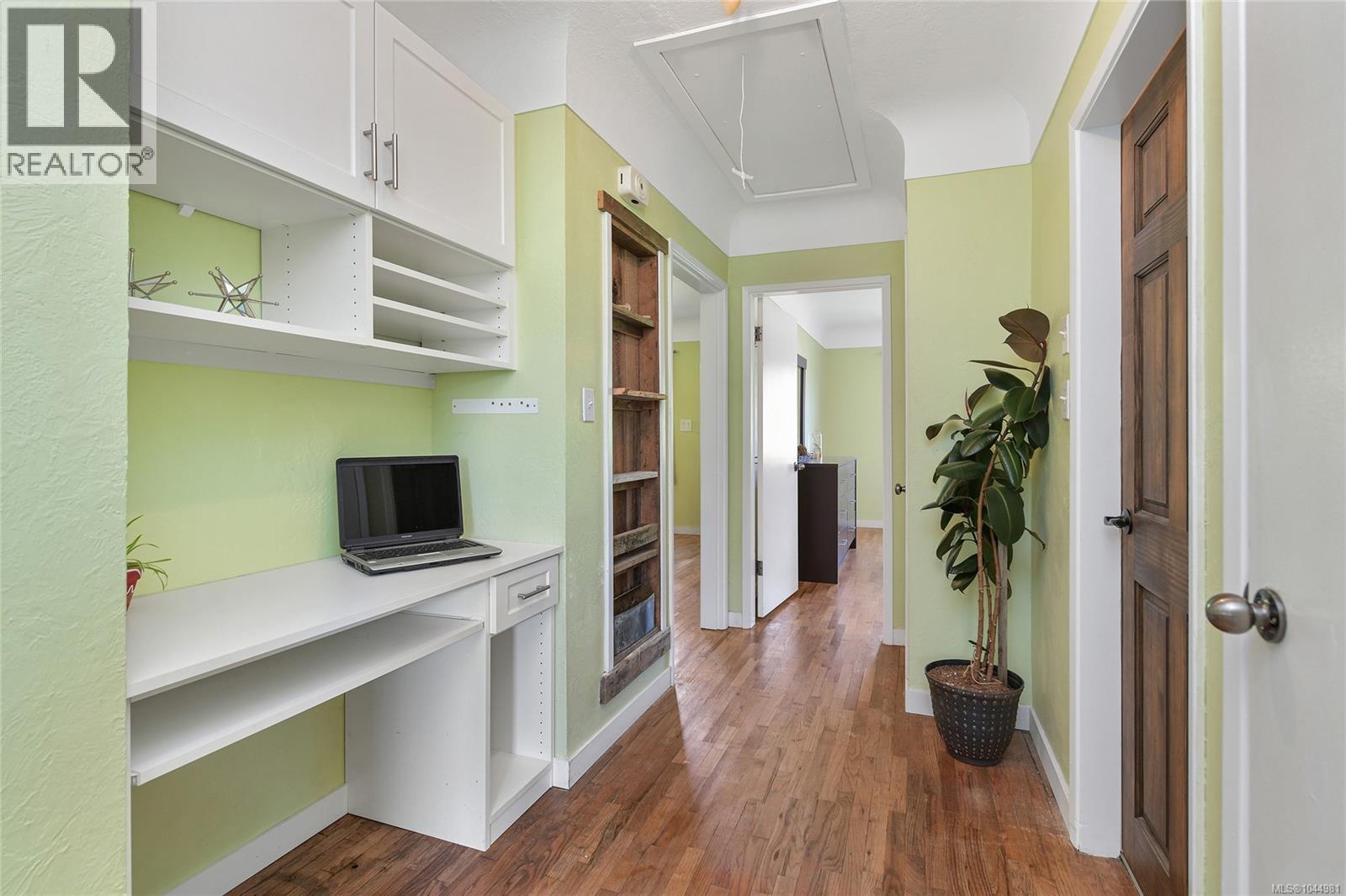 2420 Dryfe St - 18