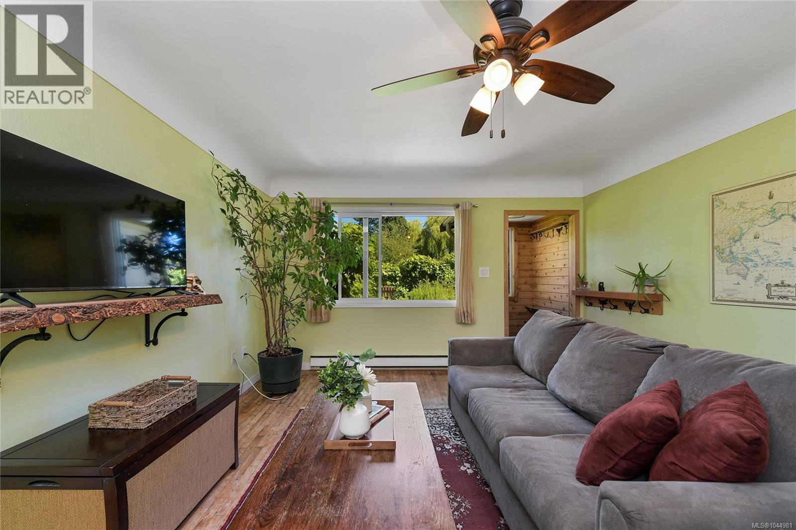 2420 Dryfe St - 8