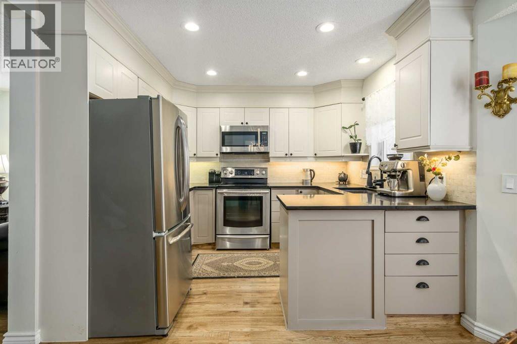76 Sunlake Gardens SE - Image 13