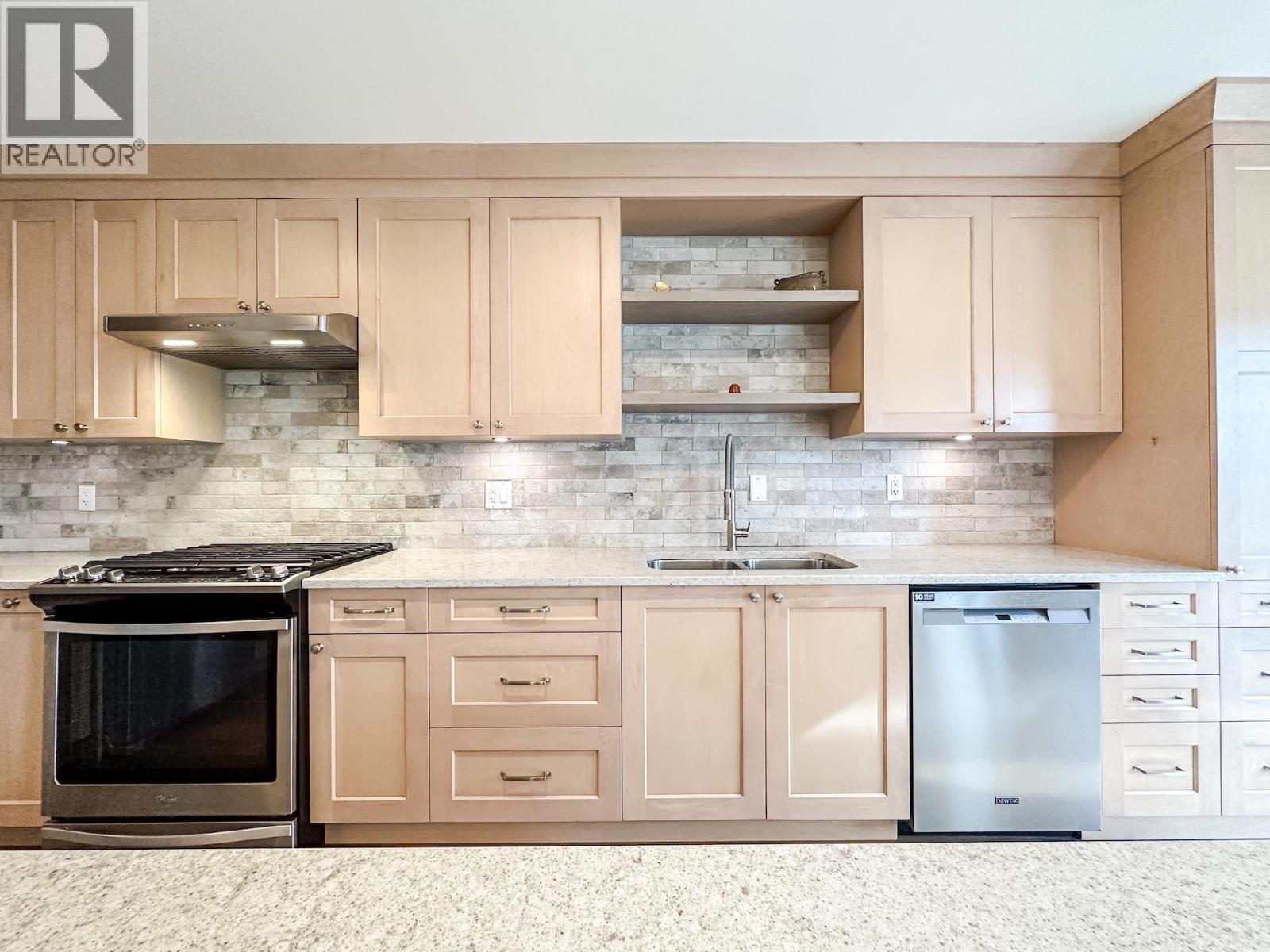 #16-6320 48A Avenue, Delta