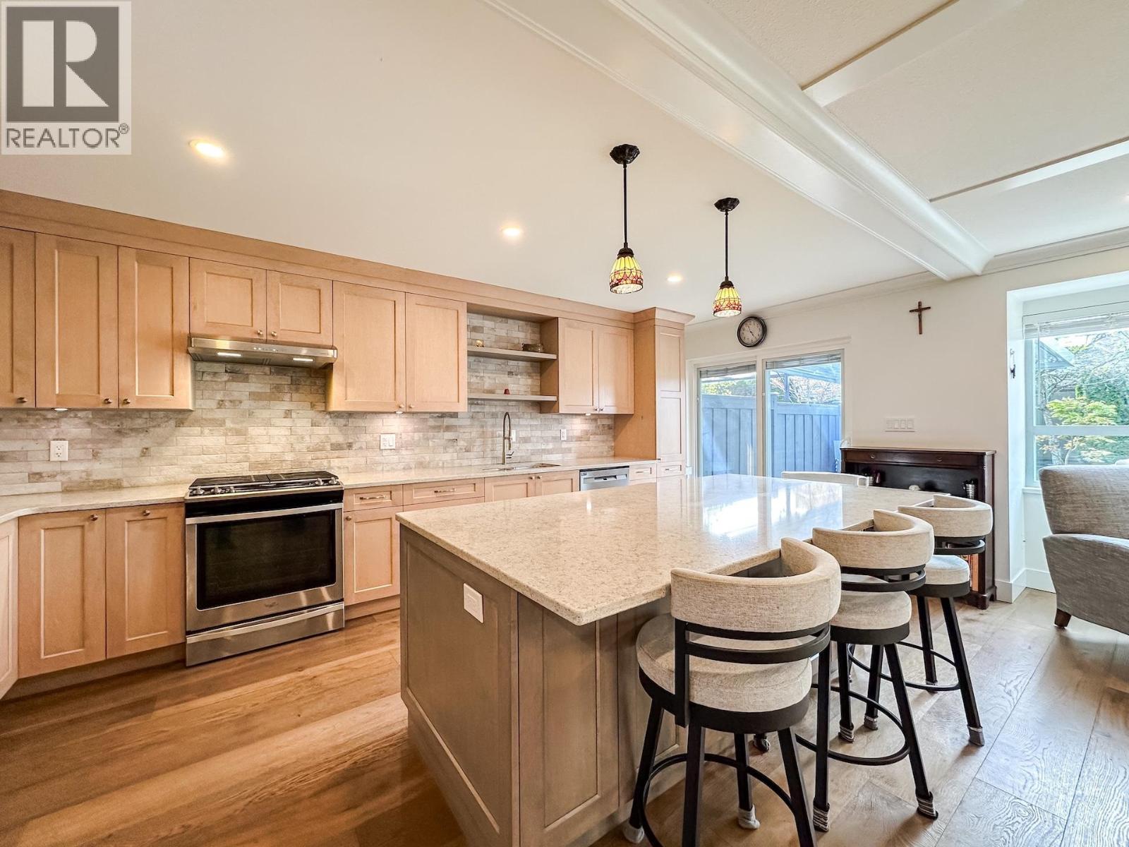 #16-6320 48A Avenue, Delta
