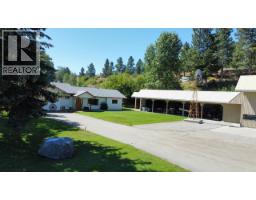 4pc Bathroom - 650 Hwy 5a, Princeton, BC V0X1W0 Photo 9