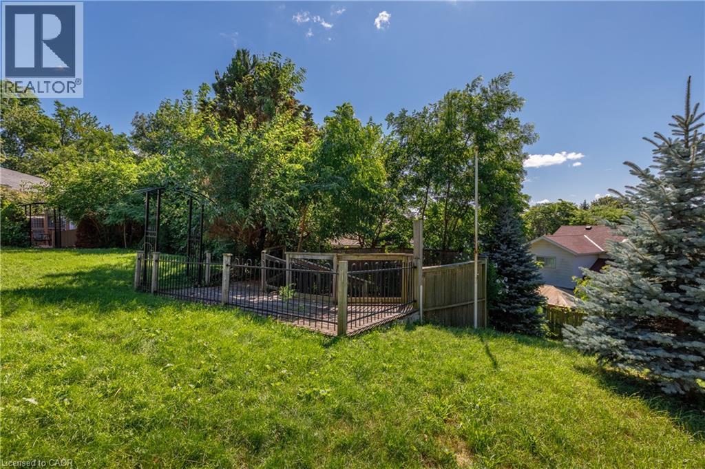 907 DOON VILLAGE Road - Image 45