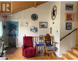12 Pine Tree Road thumbnail 16