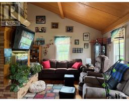 12 Pine Tree Road thumbnail 14