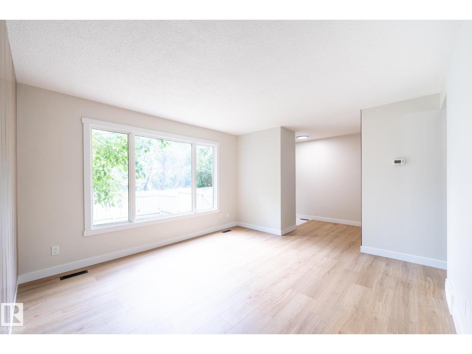 14 AMBERLY CO NW - Image 5