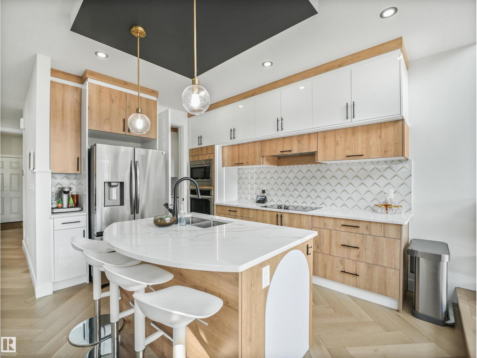 4621 170A AV NW - 20