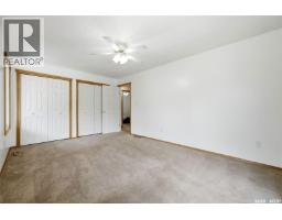 292 Regina Avenue, Katepwa Beach, SK S0G2Y0 Photo 18