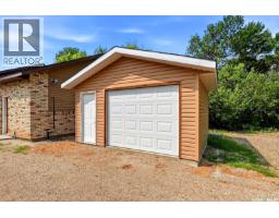 292 Regina Avenue, Katepwa Beach, SK S0G2Y0 Photo 32