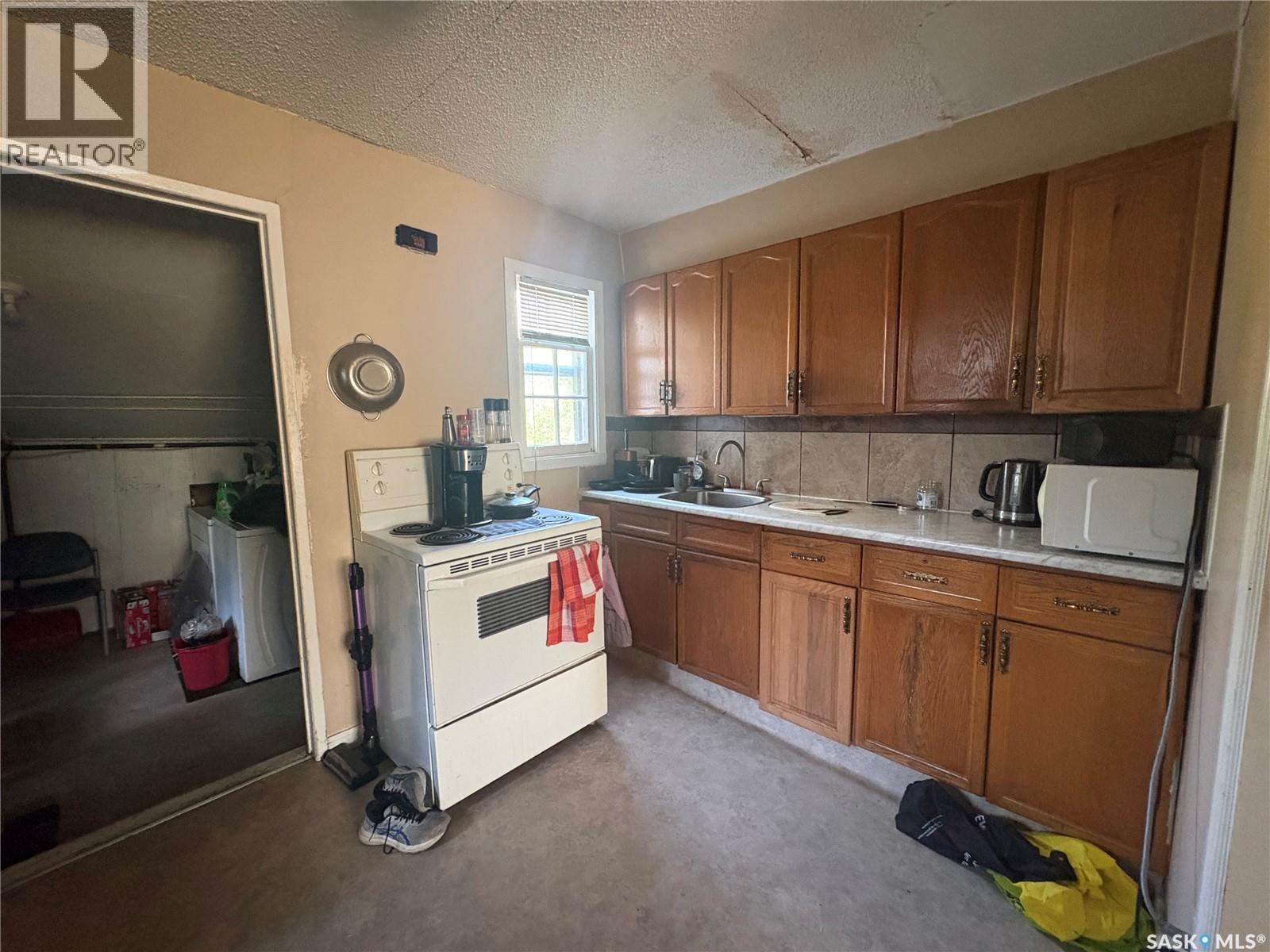 921 Argyle STREET - 12