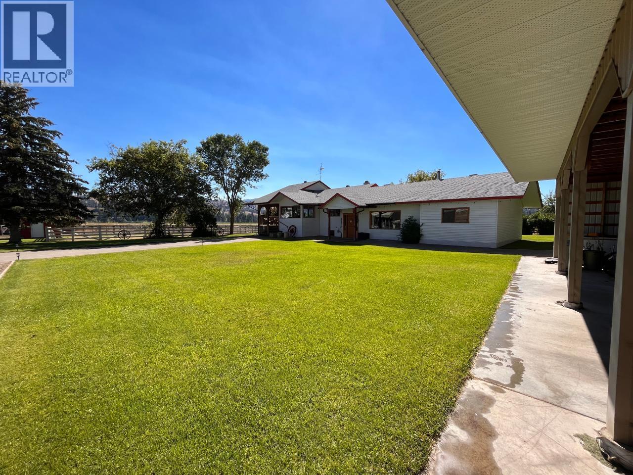650 HWY 5A - Image 11