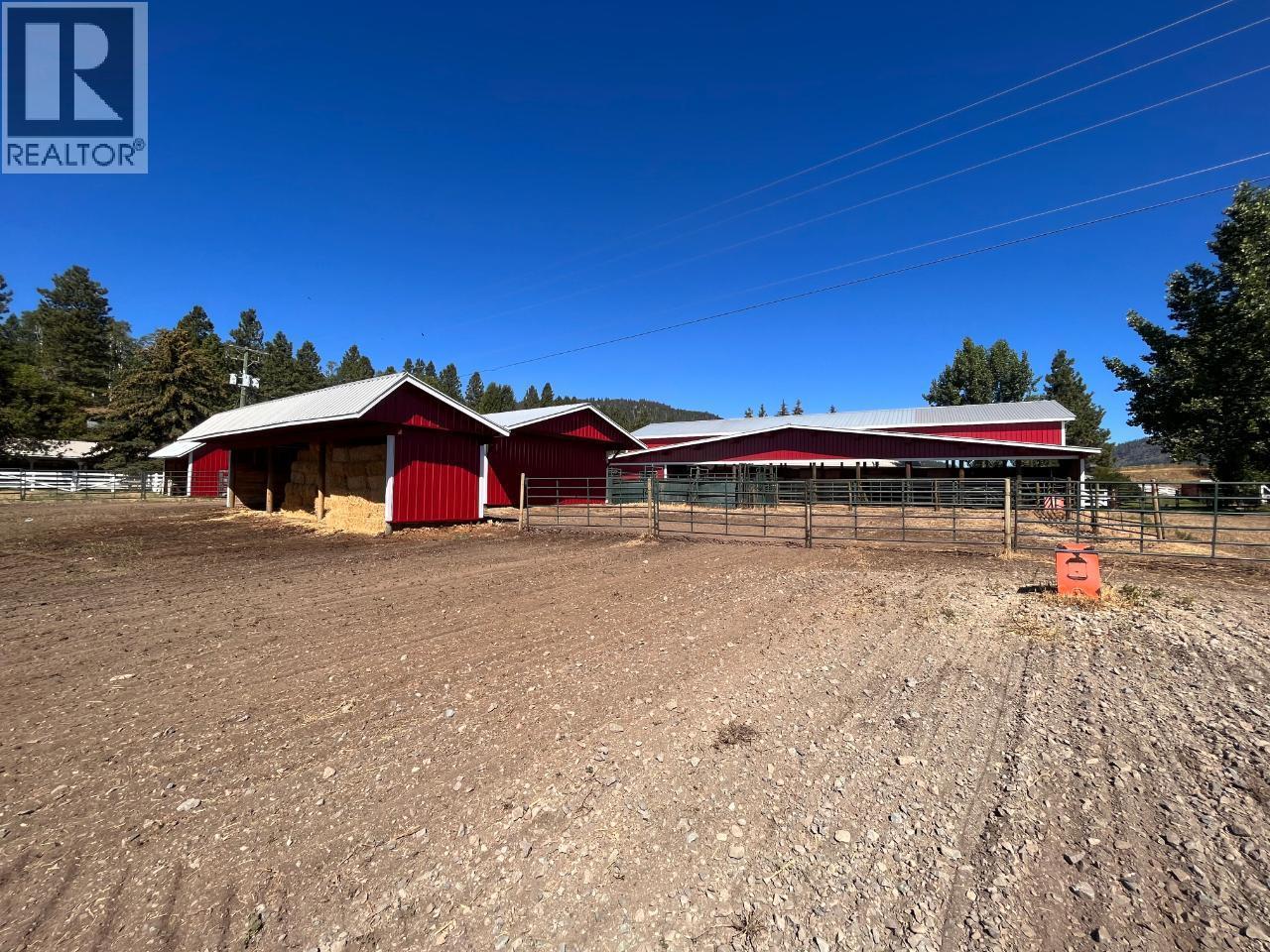 650 HWY 5A - Image 33