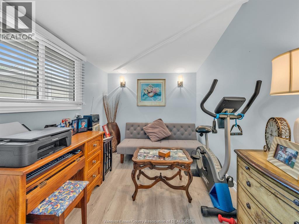 813 Erie Shores DRIVE - 19