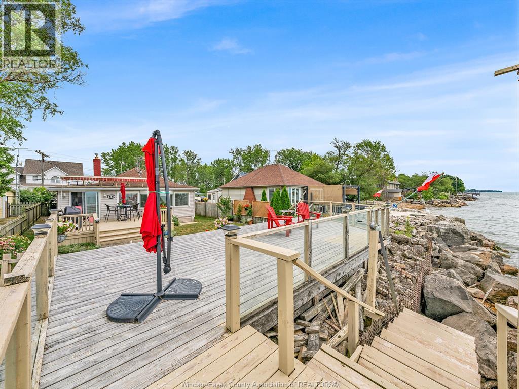 813 Erie Shores DRIVE - 32