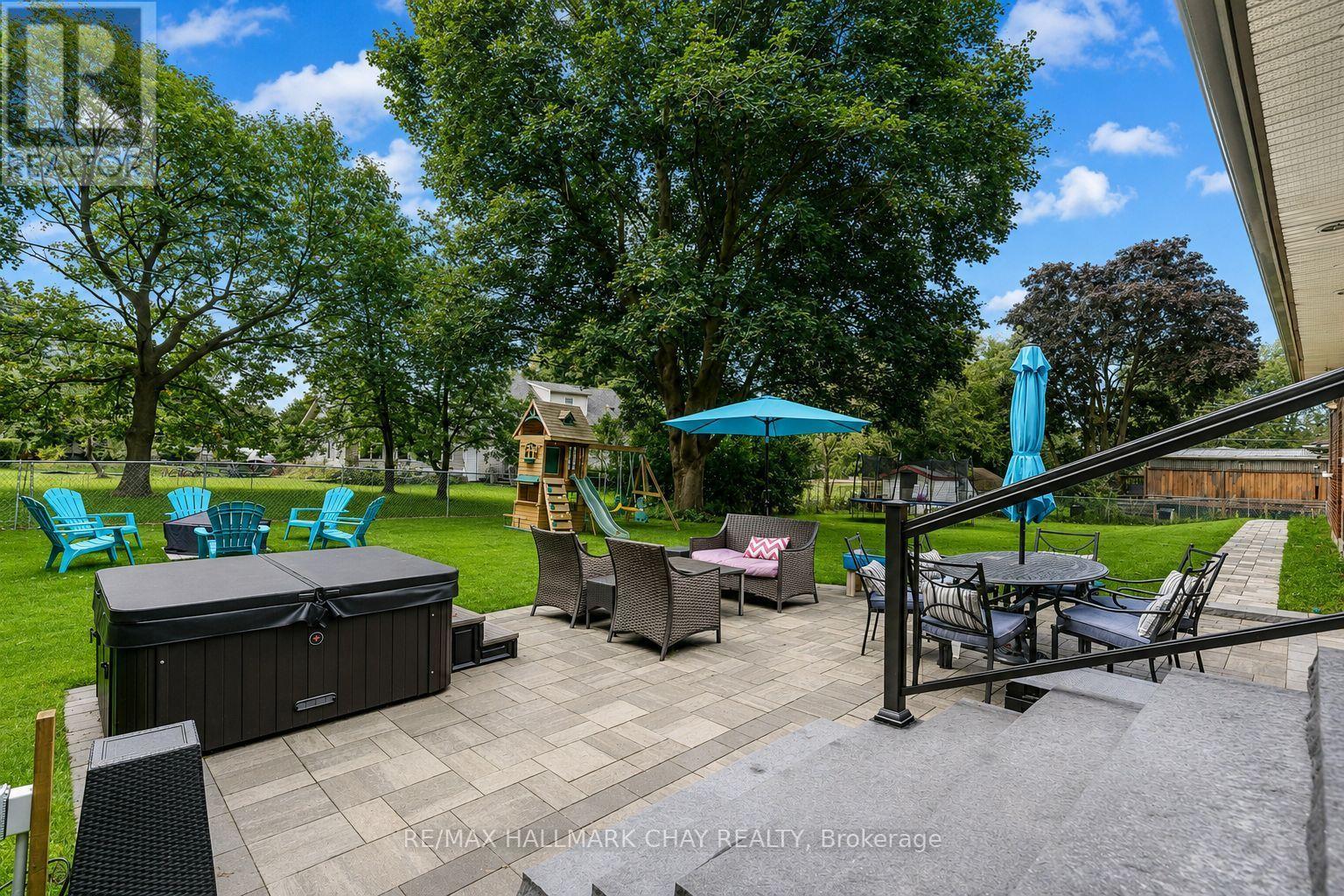 1587 MOUNT ALBERT ROAD - Image 38
