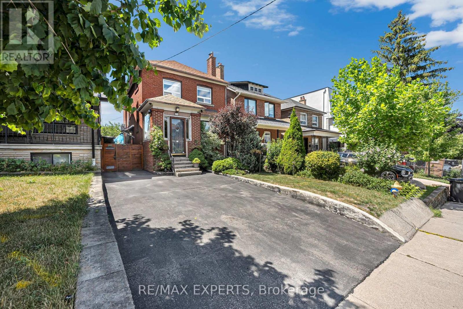 Photo of 406 Lauder Avenue