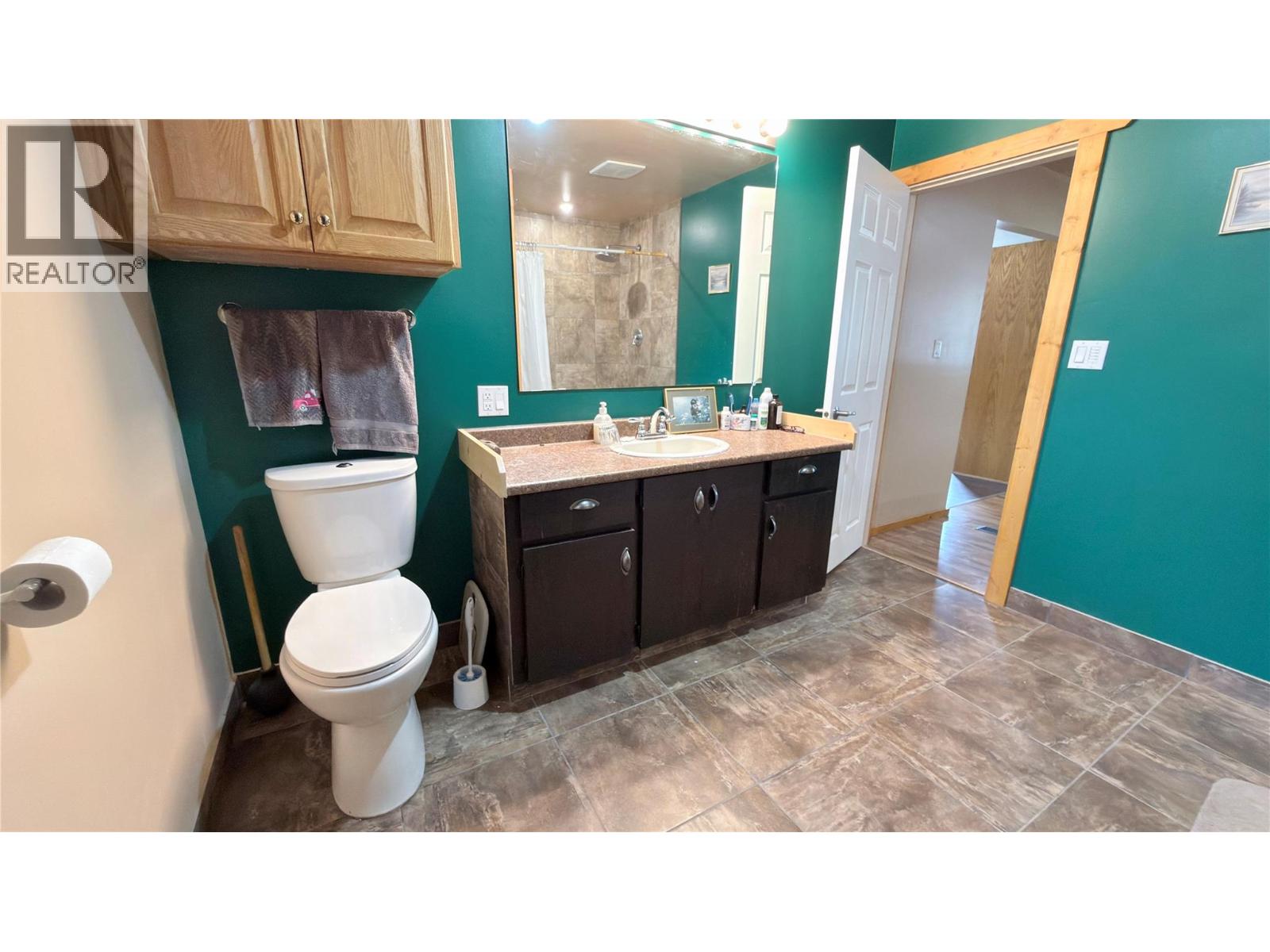 503 Woodgreen Crescent - 17