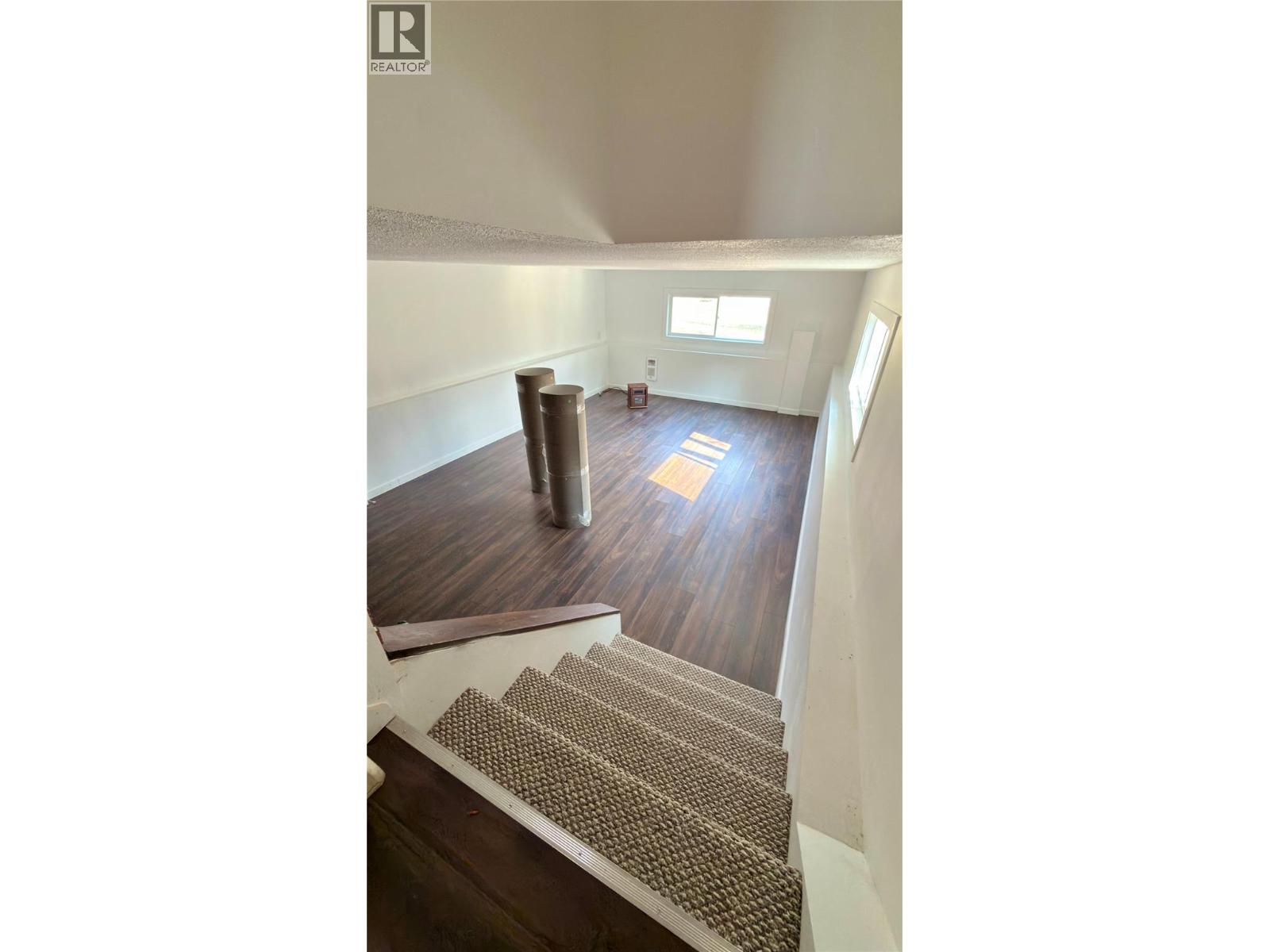 503 Woodgreen Crescent - Image 32