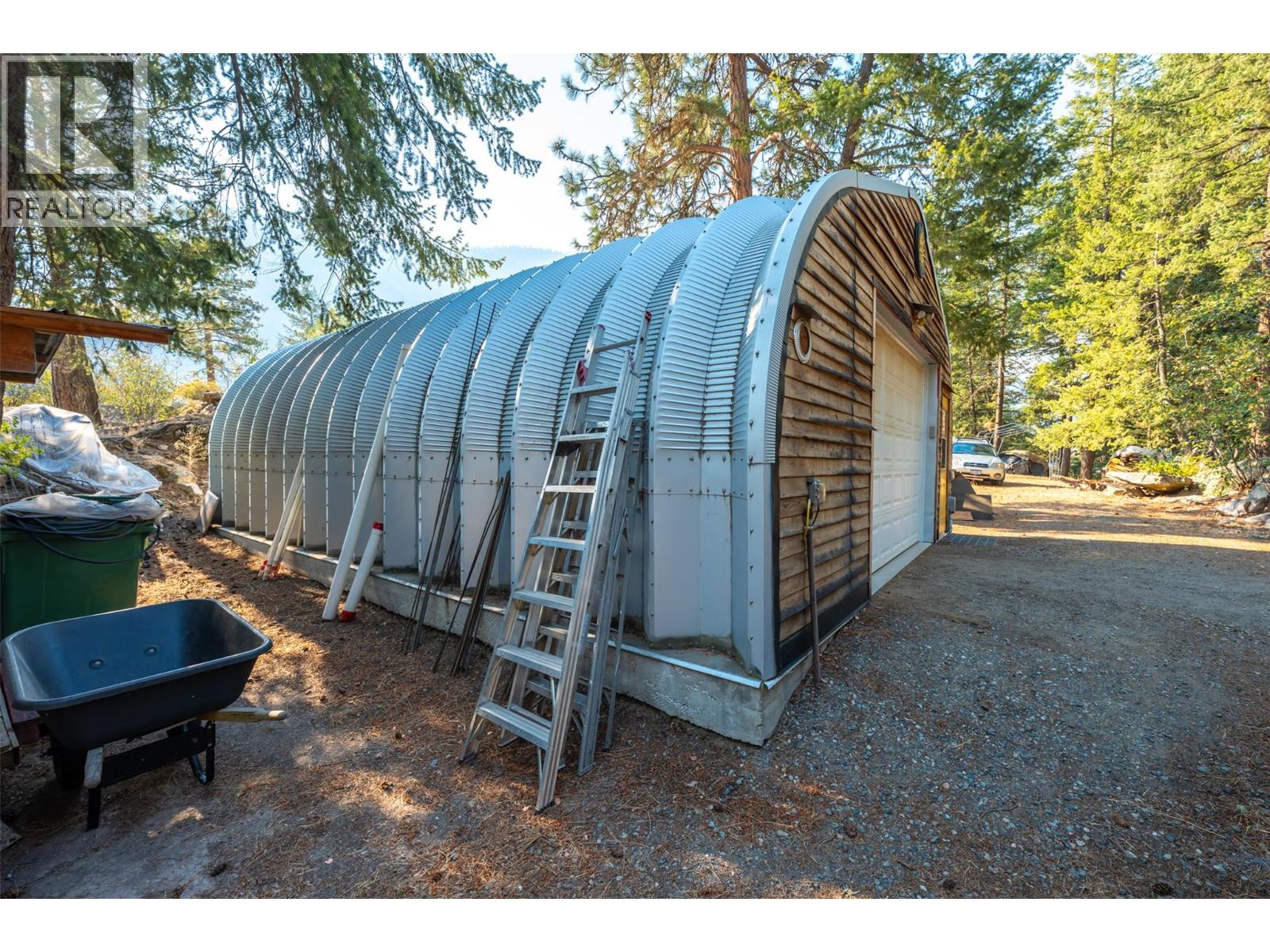  143 Stage Coach Road, Keremeos