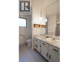 354 Old Scott Rd, Salt Spring, BC V8K2L9 Photo 17
