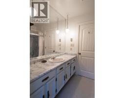 354 Old Scott Rd, Salt Spring, BC V8K2L9 Photo 16