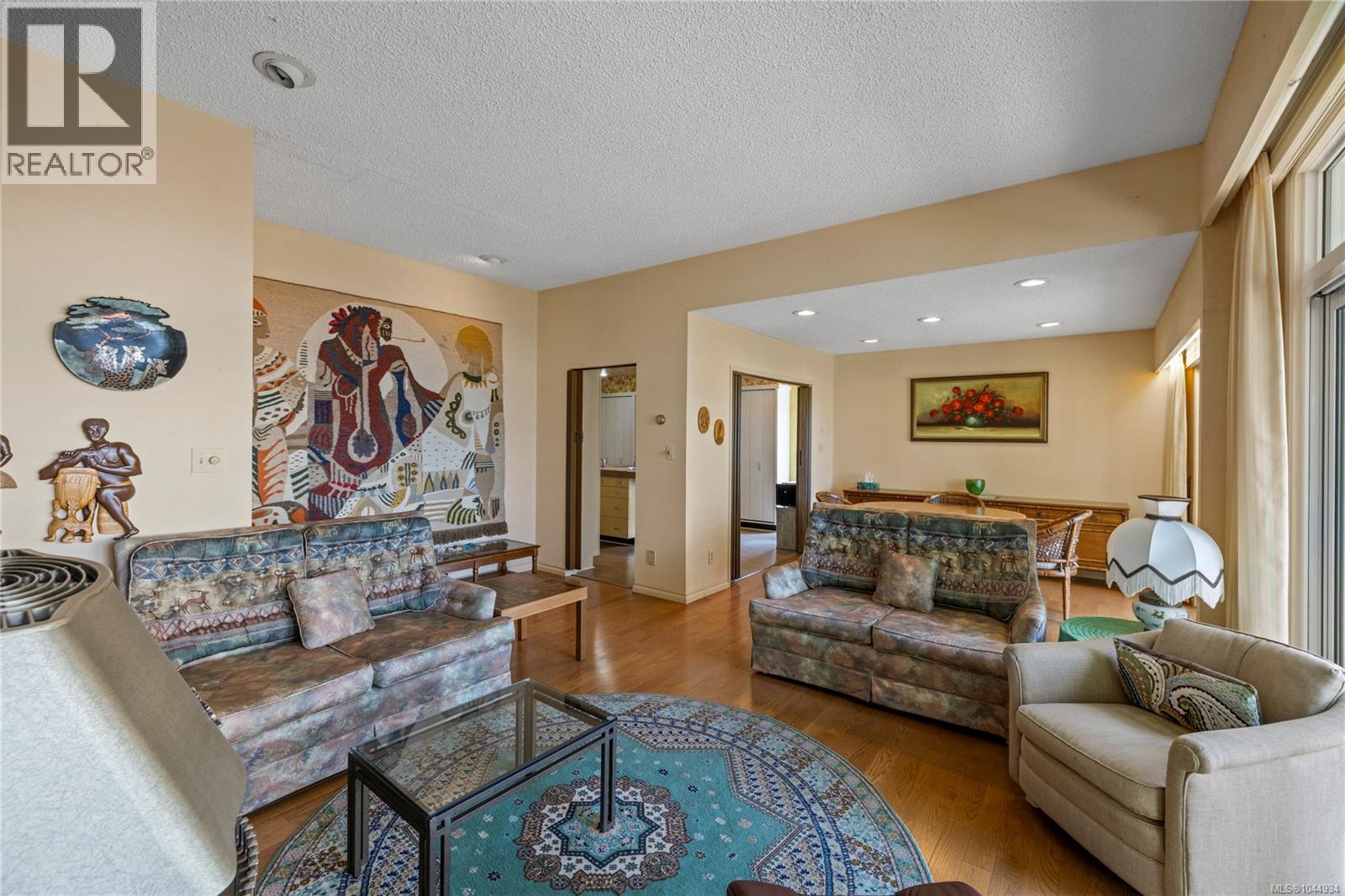 489 Bayview Terr - Image 4